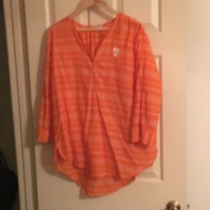 Orange and white university of Tennessee tunic